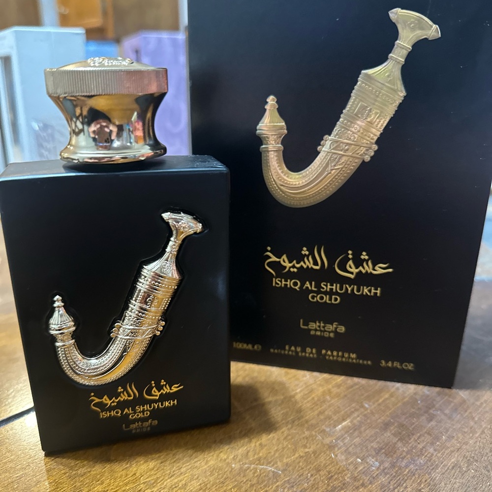 Lattafa Ishq Al Shuyukh Gold Perfume